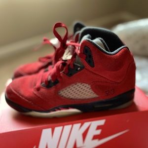 Big kids raging bull Jordan 5s
